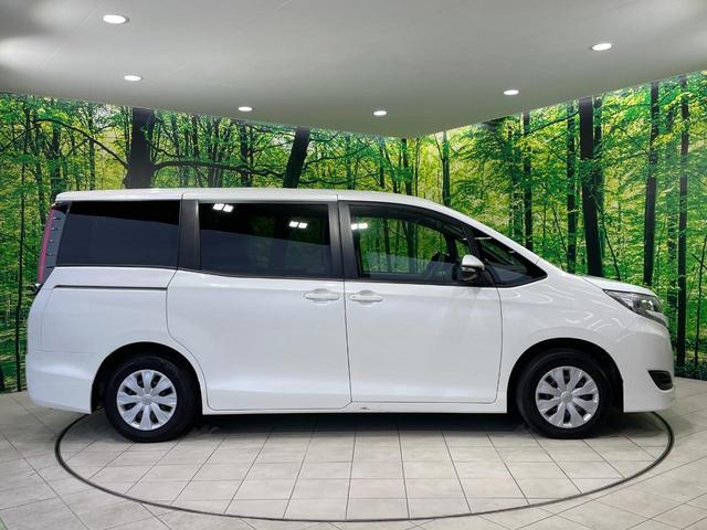 ノア Ｘ　禁煙車　純正ナビ　セーフティセンス　クルコン　車線逸脱警報　オートマチックハイビーム　電動スライドドア　ＬＥＤヘッド　スマートキー　ＥＴＣ２．０　バックカメラ（24枚目）