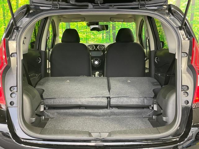 ノート ｅ－パワー　Ｘ　禁煙車　純正ナビ　アラウンドビュー　エマージェンシーブレーキ　車線逸脱警報　スマートルームミラー　クリアランスソナー　ＬＥＤヘッド　ＥＴＣ　オートエアコン　オートライト（13枚目）