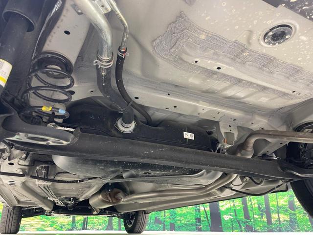 ハスラー タフワイルド 衝突被害軽減システム レーダークルーズ 禁煙車 コーナーセンサー スマートキー LEDヘッド ルーフレール 車線逸脱警報 オートライト オートエアコン 純正15インチアルミ LEDフォグ(21枚目)