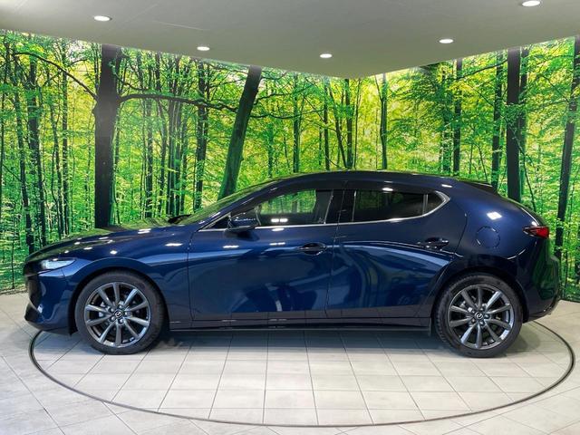 ＭＡＺＤＡ３ファストバック ２０Ｓプロアクティブ　ツーリングセレクション　禁煙車　メーカーナビ　全周囲カメラ　衝突軽減　レーダークルーズ　シートヒーター　シートメモリー　ステアリングヒーター　クリアランスソナー　ＬＥＤヘッド　ＥＴＣ　純正１８インチＡＷ　アイドリングストップ（24枚目）