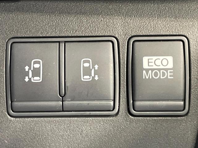 セレナ ライダー　ブラックライン　Ｓ－ハイブリッド　禁煙車　８型ナビ　クルーズコントロール　両側電動ドア　ＨＩＤヘッドライト　バックカメラ　ＥＴＣ　アイドリングストップ　スマートキー　純正１７インチアルミホイール（6枚目）