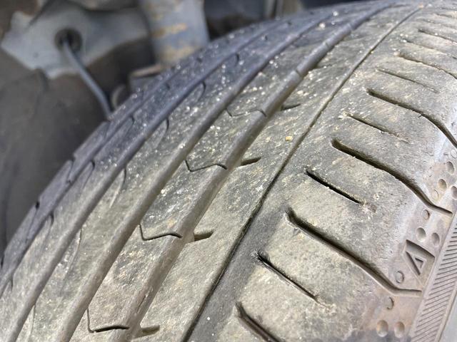 エスクァイア ハイブリッドGi 禁煙車 モデリスタエアロ 純正9型ナビ クルーズコントロール 両側電動ドア 合皮レザー シートヒーター LEDヘッド バックカメラ ETC 純正15インチアルミ スマートキー(30枚目)