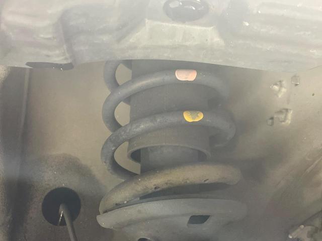 スペーシア Xリミテッド 禁煙車 HDDナビ レーダーブレーキサポート 両側電動ドア バックカメラ スマートキー HIDヘッド ETC オートライト オートエアコン 純正14インチアルミ Bluetooth CD/DVD再生(20枚目)