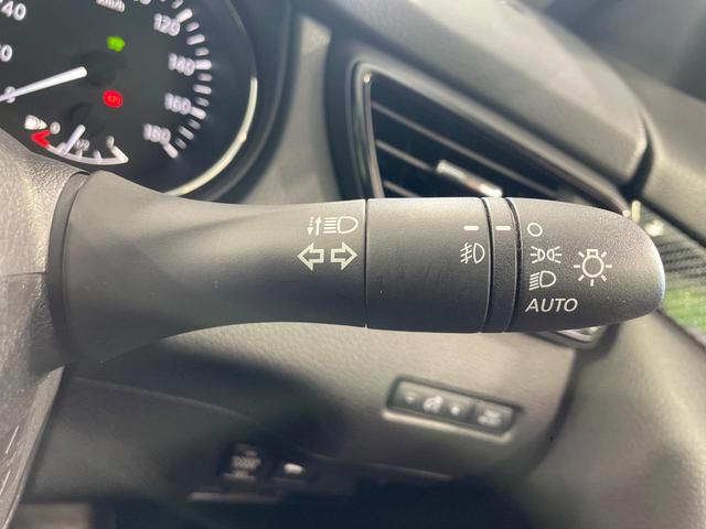 エクストレイル ２０Ｘｉ　ハイブリッド　４ＷＤ　禁煙車　メーカーＳＤナビ　エマージェンシーブレーキ　全周囲カメラ　レーダークルーズ　電動リアゲート　コーナーセンサー　レーンキープ　シートヒーター　ＬＥＤヘッド　ルーフレール　ＥＴＣ　ドラレコ（45枚目）