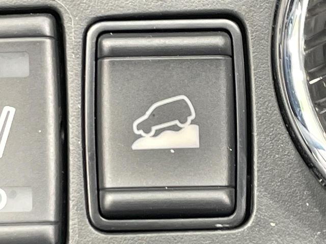 エクストレイル ２０Ｘｉ　ハイブリッド　４ＷＤ　禁煙車　メーカーＳＤナビ　エマージェンシーブレーキ　全周囲カメラ　レーダークルーズ　電動リアゲート　コーナーセンサー　レーンキープ　シートヒーター　ＬＥＤヘッド　ルーフレール　ＥＴＣ　ドラレコ（57枚目）