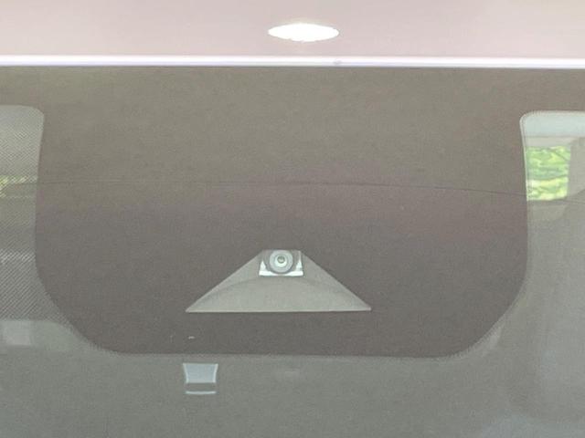 ノート Ｘ　禁煙車　９型メーカーナビ　全周囲カメラ　衝突軽減装置　スマートルームミラー　プロパイロット　ＢＳＭ　踏み間違い防止アシスト　クリアランスソナー　ＬＥＤヘッド　ＥＴＣ　ワンオーナー（5枚目）