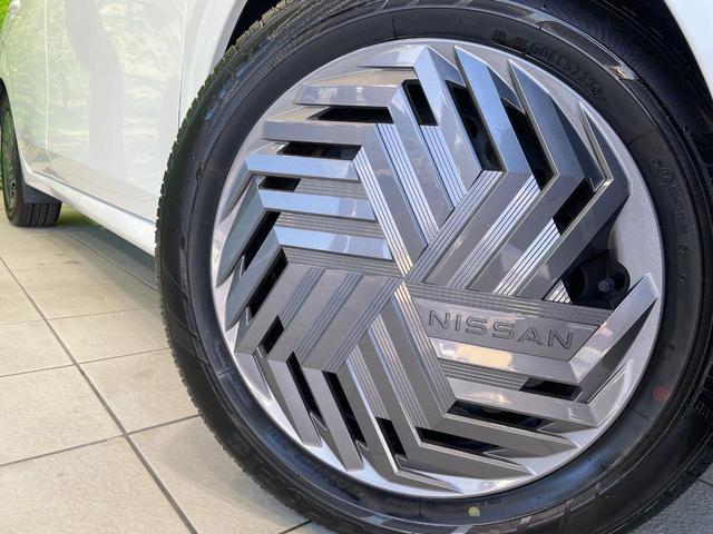ノート Ｘ　禁煙車　９型メーカーナビ　全周囲カメラ　衝突軽減装置　スマートルームミラー　プロパイロット　ＢＳＭ　踏み間違い防止アシスト　クリアランスソナー　ＬＥＤヘッド　ＥＴＣ　ワンオーナー（13枚目）