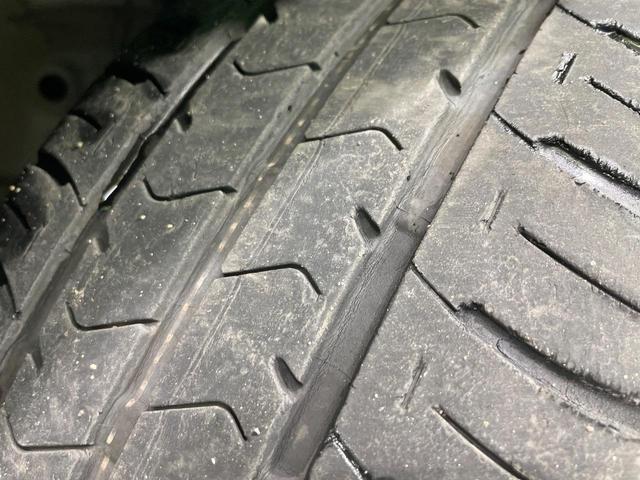 フィットハイブリッド Sパッケージ 禁煙車 純正SDナビ シティブレーキアクティブシステム クルーズコントロール LEDヘッド バックカメラ ETC 純正16インチアルミ スマートキー オートライト(27枚目)