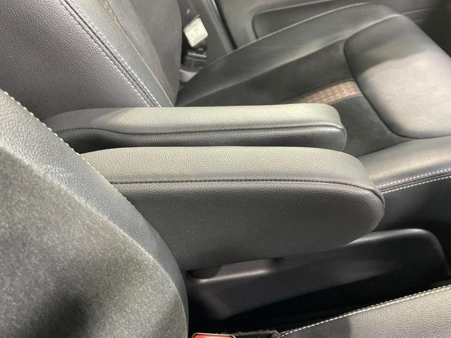 N-BOXカスタム G・EXターボホンダセンシング 禁煙車 純正8型ナビ ホンダセンシング レーダークルーズ 両側電動ドア ハーフレザー クリアランスソナー LEDヘッド バックカメラ ETC 純正14インチアルミ スマートキー ターボ(40枚目)