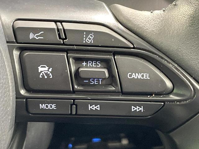 ヤリスクロス ハイブリッドZ 禁煙車 ディスプレイオーディオ 全周囲カメラ セーフティセンス レーダークルーズ BSM ハーフレザー パワーシート シートヒーター ステアリングヒーター クリアランスソナー LEDヘッド(6枚目)