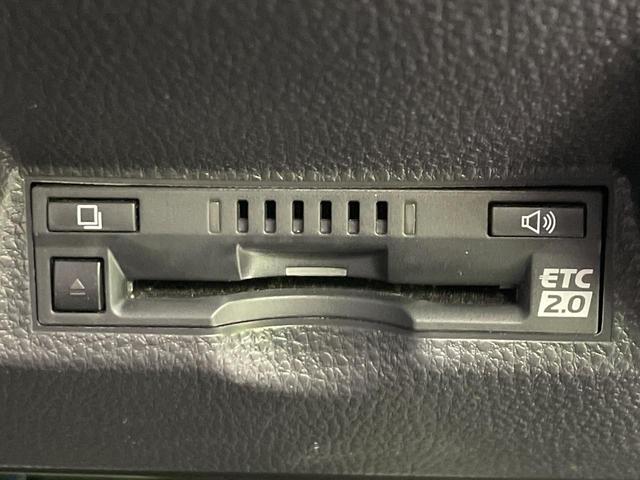 ヤリスクロス ハイブリッドZ 禁煙車 ディスプレイオーディオ 全周囲カメラ セーフティセンス レーダークルーズ BSM ハーフレザー パワーシート シートヒーター ステアリングヒーター クリアランスソナー LEDヘッド(10枚目)