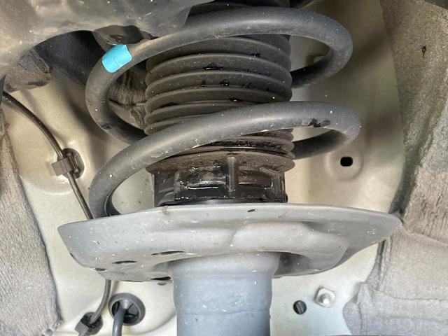 ヤリスクロス ハイブリッドZ 禁煙車 ディスプレイオーディオ 全周囲カメラ セーフティセンス レーダークルーズ BSM ハーフレザー パワーシート シートヒーター ステアリングヒーター クリアランスソナー LEDヘッド(20枚目)