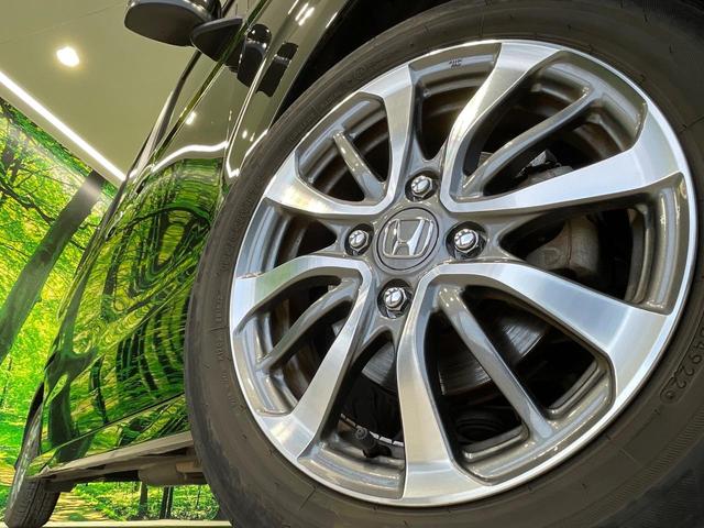【純正１４インチアルミホイール】外観にマッチした純正アルミホイールを装着しております。各種社外アルミホイールや、スタッドレスタイヤも取扱いしております。是非ご相談ください♪