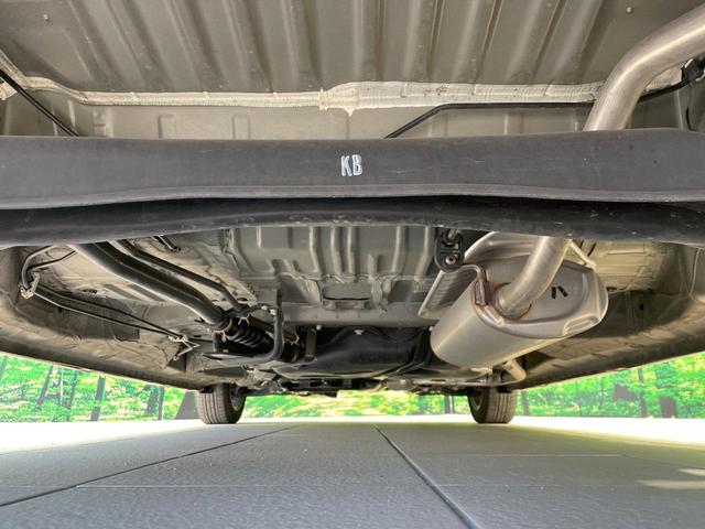 親切・丁寧な専門メカニックスタッフが応対！・車検・点検整備・事故等の修理などアフターサービスも安心。お車のカスタマイズもネクステージのサービススタッフまでご相談ください！