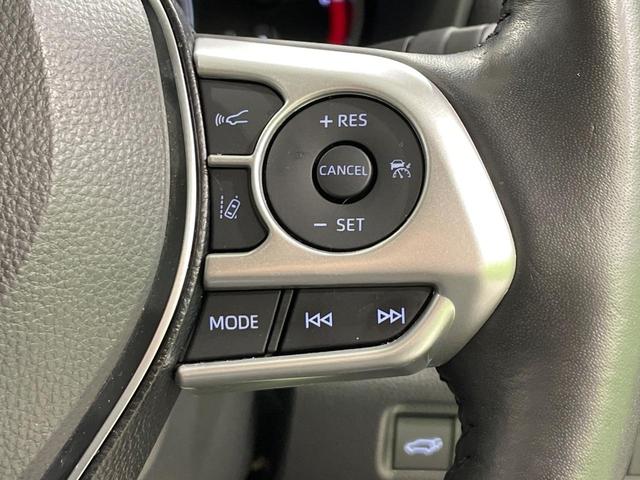 RAV4 G Zパッケージ 4WD 禁煙車 ルーフレール 純正9型ナビ 衝突軽減 レーダークルーズ 合皮レザー パワーシート シートメモリー シートヒーター ステアリングヒーター 電動リア LEDヘッド バックカメラ ETC(6枚目)