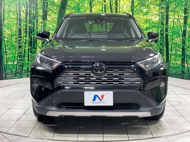 RAV4 G Zパッケージ 4WD 禁煙車 ルーフレール 純正9型ナビ 衝突軽減 レーダークルーズ 合皮レザー パワーシート シートメモリー シートヒーター ステアリングヒーター 電動リア LEDヘッド バックカメラ ETC(16枚目)