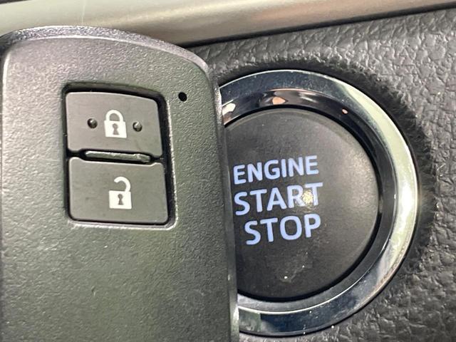 ハリアー エレガンス 禁煙車 純正9型ナビ ハーフレザー パワーシート LEDヘッド バックカメラ ETC 純正17インチアルミ スマートキー Bluetooth再生 電動格納ミラー(7枚目)