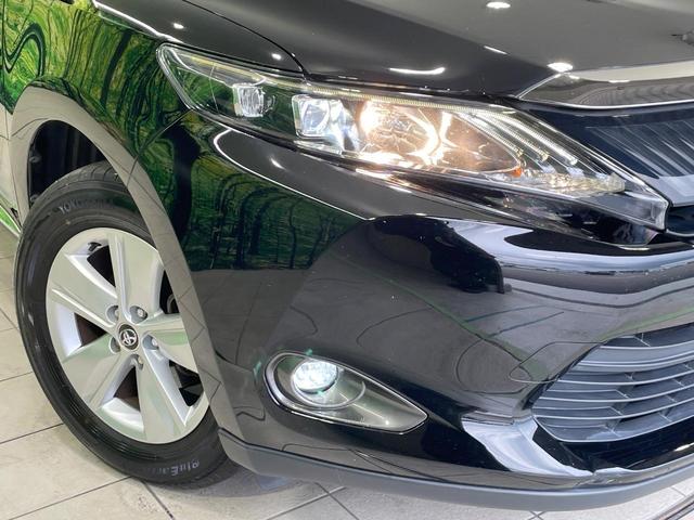 ハリアー エレガンス 禁煙車 純正9型ナビ ハーフレザー パワーシート LEDヘッド バックカメラ ETC 純正17インチアルミ スマートキー Bluetooth再生 電動格納ミラー(12枚目)