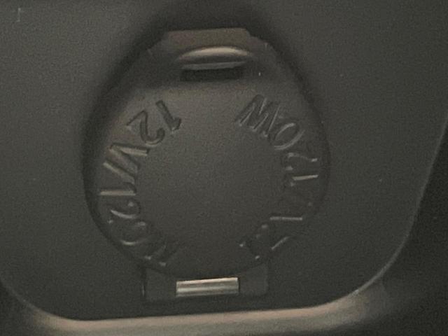 ハリアー エレガンス 禁煙車 純正9型ナビ ハーフレザー パワーシート LEDヘッド バックカメラ ETC 純正17インチアルミ スマートキー Bluetooth再生 電動格納ミラー(50枚目)