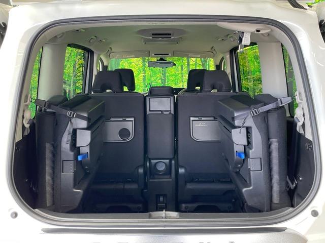 セレナ ハイウェイスターＶ　禁煙車　純正１０型ナビ　後席モニター　アラウンドビュー　プロパイロット　衝突軽減　両側電動ドア　パーキングアシスト　ステアリングヒーター　クリアランスソナー　ＬＥＤヘッド　ＥＴＣ　純正１６インチアルミ（27枚目）