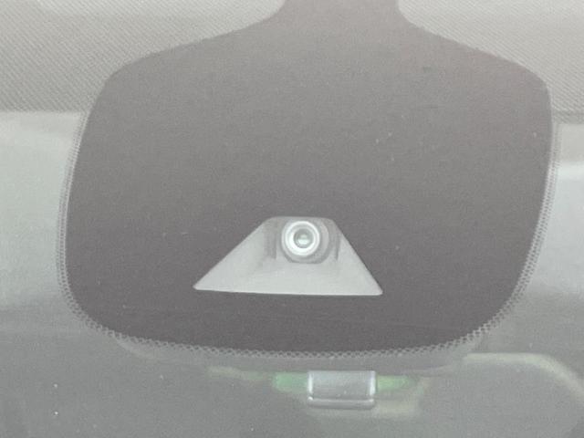 セレナ e-パワー ハイウェイスターV 禁煙車 純正10型ナビ 後席モニター 全周囲カメラ 衝突軽減 プロパイロット 両側電動ドア BSM スマートルームミラー クリアランスソナー スマートキー LEDヘッド ETC 純正16インチアルミ(22枚目)