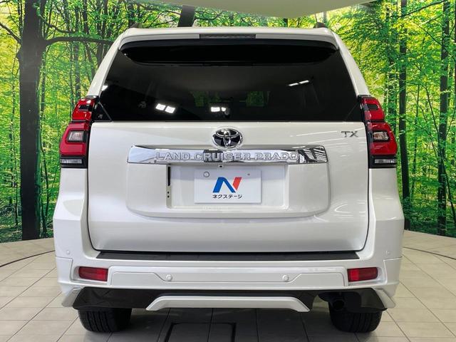 安心の最長１０年・走行無制限保証（有償）をご用意。保証内容も充実はもちろん、無料点検＆オイル交換や、年中無休の全国・２４時間ロードサービスも付帯されておりますのでご安心下さい。