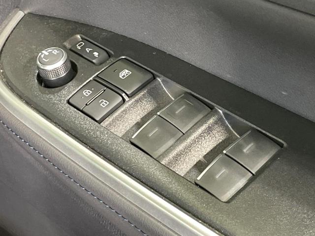 ヴォクシー S-Z 禁煙車 10.5型ナビ 全周囲カメラ セーフティセンス レーダークルーズ ハーフレザー シートヒーター ステアリングヒーター 電動リア パーキングアシスト クリアランスソナー LEDヘッド ETC(37枚目)