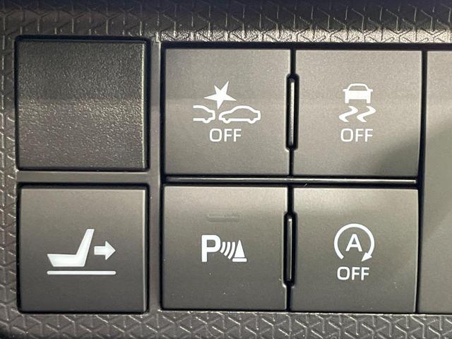 タント カスタムRSスタイルセレクション 禁煙車 SDナビ 衝突軽減 レーダークルーズ 両側電動ドア ハーフレザー シートヒーター クリアランスソナー LEDヘッド バックカメラ ETC 純正15AW スマートキー アイドリングストップ(5枚目)