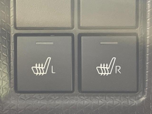 タント カスタムRSスタイルセレクション 禁煙車 SDナビ 衝突軽減 レーダークルーズ 両側電動ドア ハーフレザー シートヒーター クリアランスソナー LEDヘッド バックカメラ ETC 純正15AW スマートキー アイドリングストップ(8枚目)