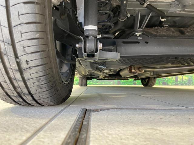 タント カスタムRSスタイルセレクション 禁煙車 SDナビ 衝突軽減 レーダークルーズ 両側電動ドア ハーフレザー シートヒーター クリアランスソナー LEDヘッド バックカメラ ETC 純正15AW スマートキー アイドリングストップ(21枚目)