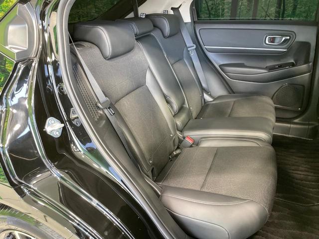 ヴェゼル ｅ：ＨＥＶ　Ｚ　禁煙車　ホンダコネクトディスプレイ　ＢＳＭ　ホンダセンシング　レーダークルーズ　ハーフレザー　シートヒーター　ステアリングヒーター　電動リア　クリアランスソナー　ＬＥＤヘッド　バックカメラ　ＥＴＣ（9枚目）