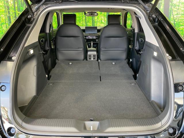 ヴェゼル ｅ：ＨＥＶ　Ｚ　禁煙車　ホンダコネクトディスプレイ　ＢＳＭ　ホンダセンシング　レーダークルーズ　ハーフレザー　シートヒーター　ステアリングヒーター　電動リア　クリアランスソナー　ＬＥＤヘッド　バックカメラ　ＥＴＣ（10枚目）