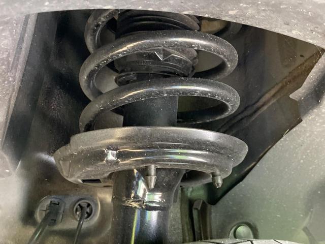 ヴェゼル ｅ：ＨＥＶ　Ｚ　禁煙車　ホンダコネクトディスプレイ　ＢＳＭ　ホンダセンシング　レーダークルーズ　ハーフレザー　シートヒーター　ステアリングヒーター　電動リア　クリアランスソナー　ＬＥＤヘッド　バックカメラ　ＥＴＣ（20枚目）