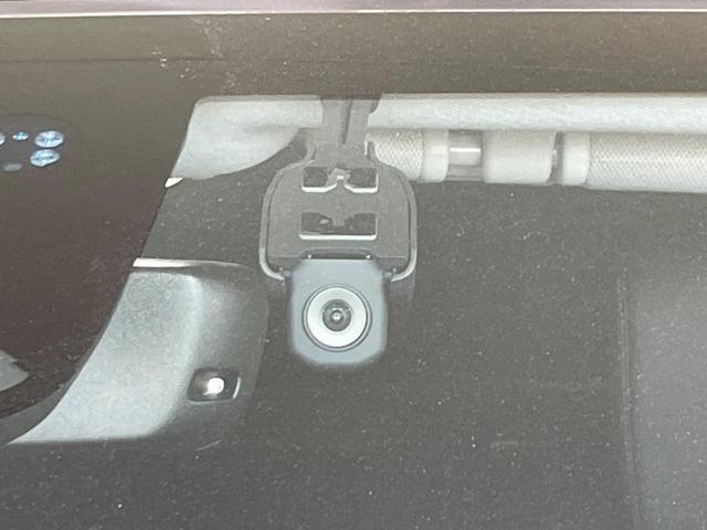 ヴェゼル ｅ：ＨＥＶ　Ｚ　禁煙車　ホンダコネクトディスプレイ　ＢＳＭ　ホンダセンシング　レーダークルーズ　ハーフレザー　シートヒーター　ステアリングヒーター　電動リア　クリアランスソナー　ＬＥＤヘッド　バックカメラ　ＥＴＣ（21枚目）