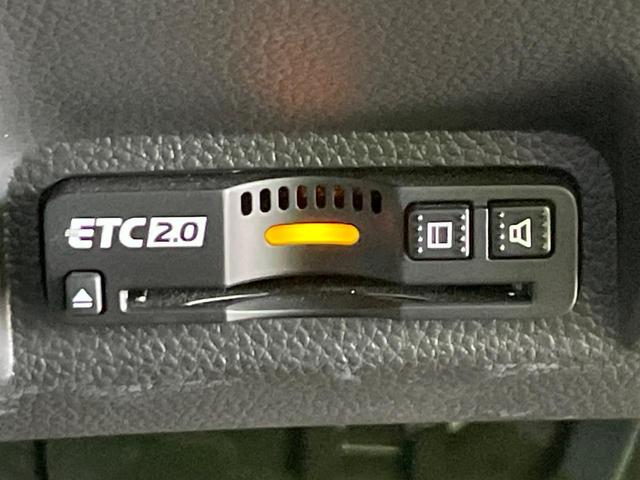 ヴェゼル ｅ：ＨＥＶ　Ｚ　禁煙車　ホンダコネクトディスプレイ　ＢＳＭ　ホンダセンシング　レーダークルーズ　ハーフレザー　シートヒーター　ステアリングヒーター　電動リア　クリアランスソナー　ＬＥＤヘッド　バックカメラ　ＥＴＣ（40枚目）