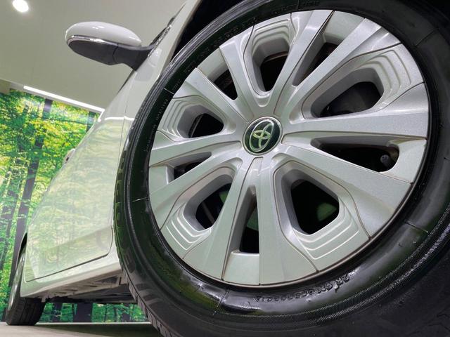 プリウス S 禁煙車 純正SDナビ セーフティセンス レーダークルーズ 車線逸脱警報 LEDヘッド バックカメラ ETC 純正15インチアルミ スマートキー(13枚目)