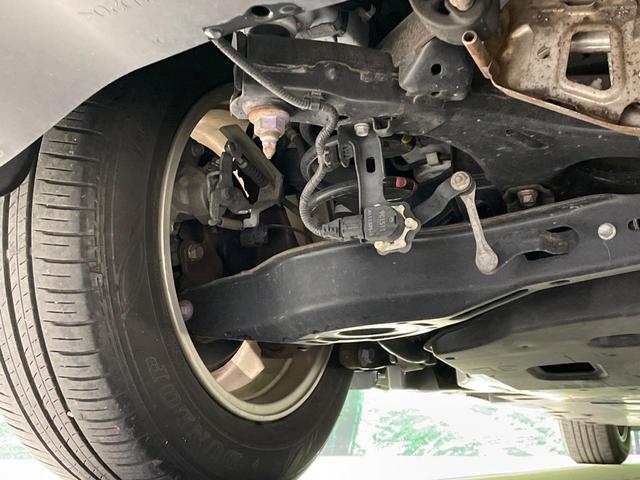 プリウス S 禁煙車 純正SDナビ セーフティセンス レーダークルーズ 車線逸脱警報 LEDヘッド バックカメラ ETC 純正15インチアルミ スマートキー(25枚目)