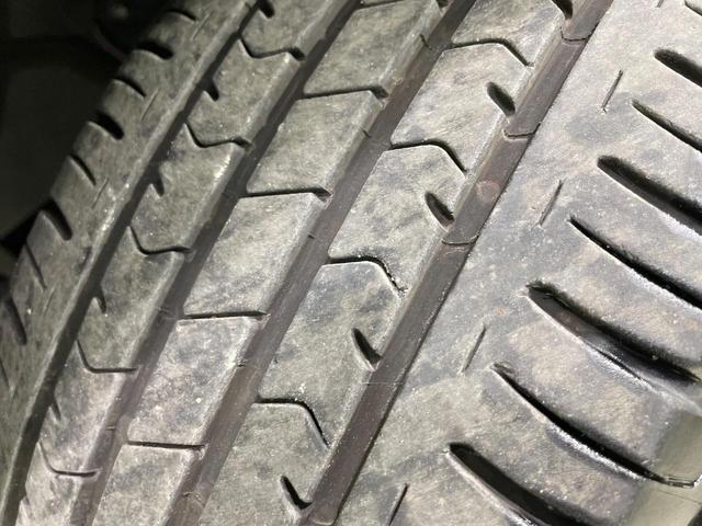 プリウス S 禁煙車 純正SDナビ セーフティセンス レーダークルーズ 車線逸脱警報 LEDヘッド バックカメラ ETC 純正15インチアルミ スマートキー(33枚目)