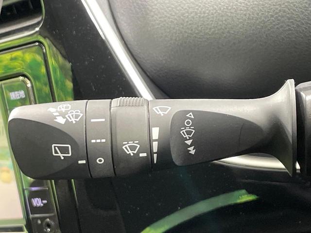 プリウス S 禁煙車 純正SDナビ セーフティセンス レーダークルーズ 車線逸脱警報 LEDヘッド バックカメラ ETC 純正15インチアルミ スマートキー(38枚目)