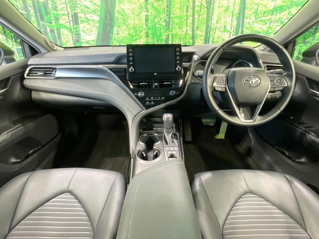 カムリ WS 禁煙車 9型ディスプレイオーディオ JBL セーフティセンス レーダークルーズ BSM ハーフレザー パワーシート クリアランスソナー LEDヘッド バックカメラ ETC 純正18インチAW(2枚目)