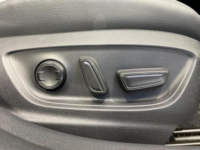 カムリ WS 禁煙車 9型ディスプレイオーディオ JBL セーフティセンス レーダークルーズ BSM ハーフレザー パワーシート クリアランスソナー LEDヘッド バックカメラ ETC 純正18インチAW(10枚目)