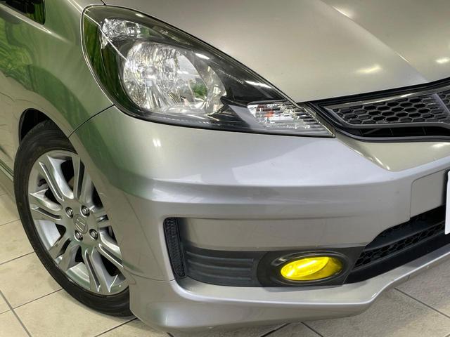 フィット RS 禁煙車 SDナビ HIDヘッド バックカメラ ETC Bluetooth再生 ドラレコ 純正16インチアルミ オートエアコン オートライト 電動格納ミラー(12枚目)