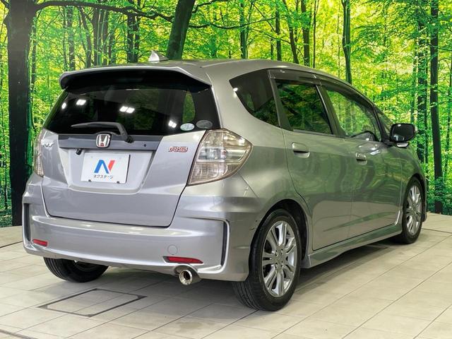 フィット RS 禁煙車 SDナビ HIDヘッド バックカメラ ETC Bluetooth再生 ドラレコ 純正16インチアルミ オートエアコン オートライト 電動格納ミラー(24枚目)