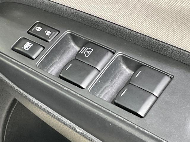 ノート ｅ－パワー　Ｘ　シーギア　禁煙車　純正ＳＤナビ　全周囲カメラ　エマージェンシーブレーキ　クリアランスソナー　ドラレコ　スマートキー　ＬＥＤヘッド　ＥＴＣ　ドラレコ　クルコン　オートエアコン　Ｂｌｕｅｔｏｏｈ　ＣＤ／ＤＶＤ再生（36枚目）