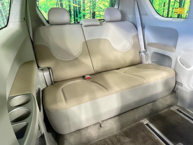 ポルテ １３０ｉ　Ｃパッケージ　禁煙車　純正ＳＤナビ　電動スライドドア　バックカメラ　クリアランスソナー　ＥＴＣ　オートエアコン　ＣＤ／ＤＶＤ再生　地デジ　電動格納ミラー（10枚目）