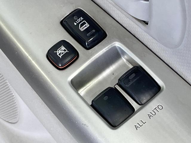 ポルテ １３０ｉ　Ｃパッケージ　禁煙車　純正ＳＤナビ　電動スライドドア　バックカメラ　クリアランスソナー　ＥＴＣ　オートエアコン　ＣＤ／ＤＶＤ再生　地デジ　電動格納ミラー（33枚目）