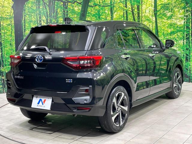 ライズ Ｚ　禁煙車　９型ディスプレイオーディオ　全周囲カメラ　シーケンシャル　スマートアシスト　レーダークルーズ　シートヒーター　クリアランスソナー　ＬＥＤヘッド　ＥＴＣ　純正１７インチアルミ　スマートキー（27枚目）