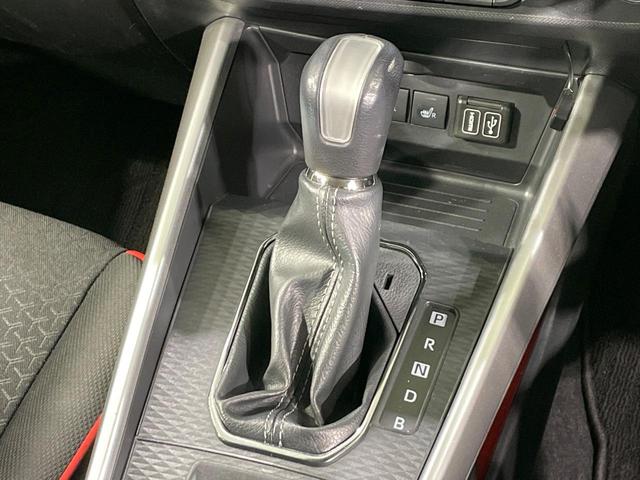 ライズ Ｚ　禁煙車　９型ディスプレイオーディオ　全周囲カメラ　シーケンシャル　スマートアシスト　レーダークルーズ　シートヒーター　クリアランスソナー　ＬＥＤヘッド　ＥＴＣ　純正１７インチアルミ　スマートキー（50枚目）