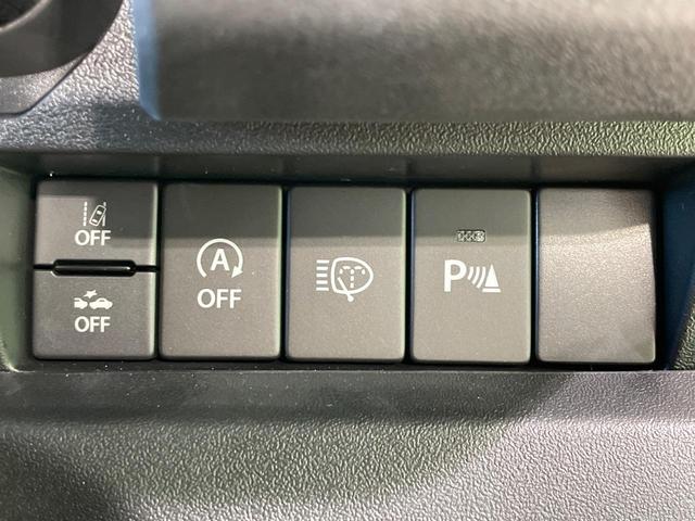 【車線逸脱抑制機能】高速道路走行時、車線からはみ出しそうな時にステアリングを制御し車線内を走行する様にアシスト。より安全な運転をサポートしてくれます！