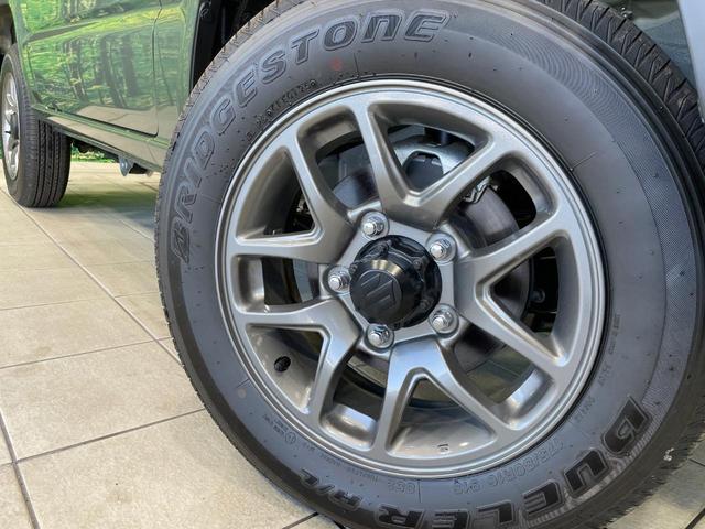 【純正１６インチアルミホイール】外観にマッチした純正アルミホイールを装着しております。各種社外アルミホイールや、スタッドレスタイヤも取扱いしております。是非ご相談ください♪